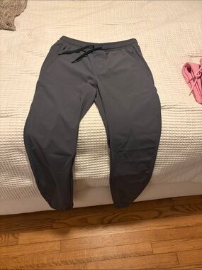 Men's UNRL Gray Jogger Pants - Casual Drawstring Waist